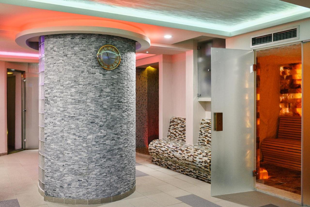 Wellness & Spa Hotel Acd Herceg Novi Bagian luar foto